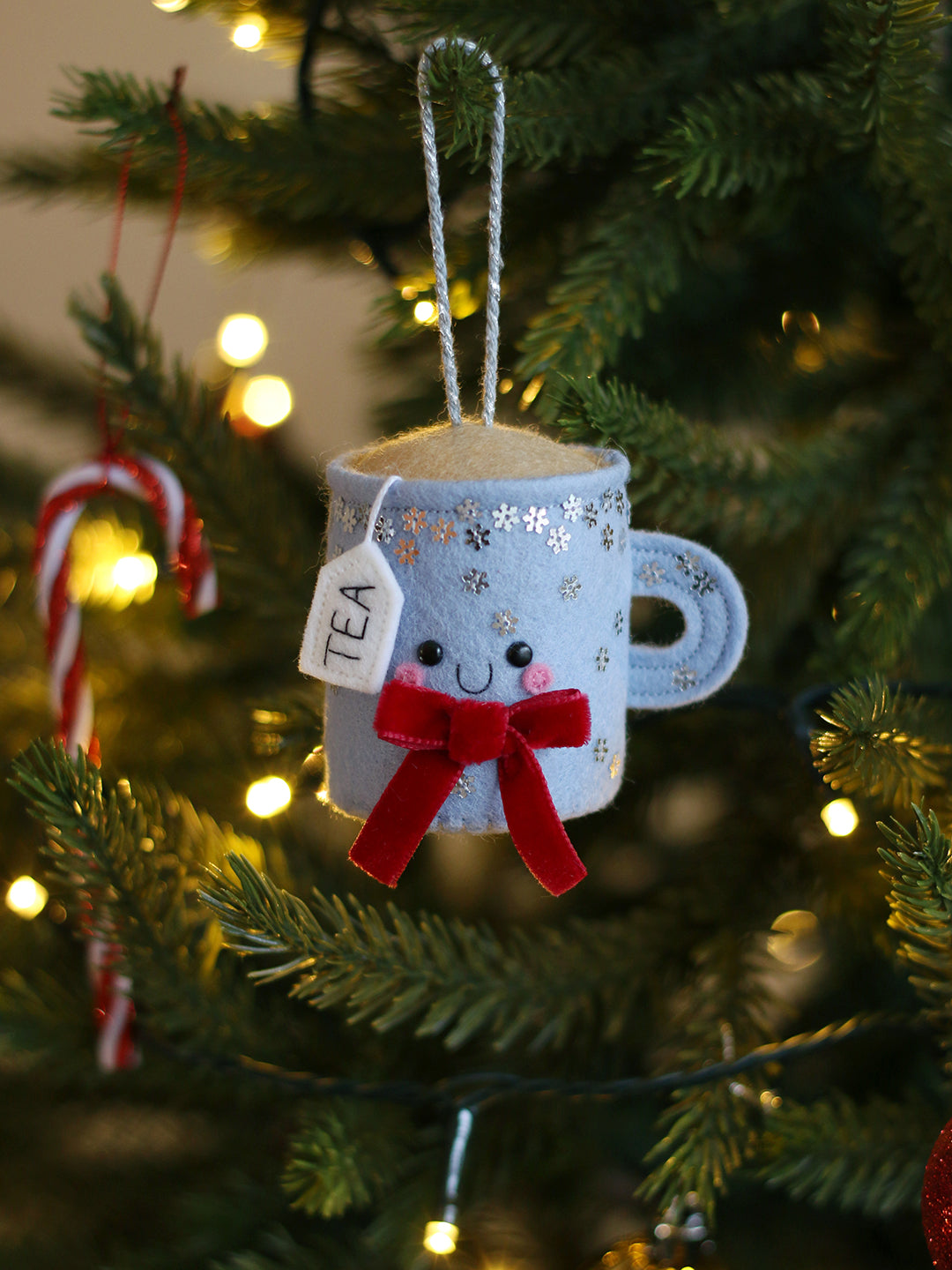 Cornflower Blue Silver Snowflakes Teacup Ornament