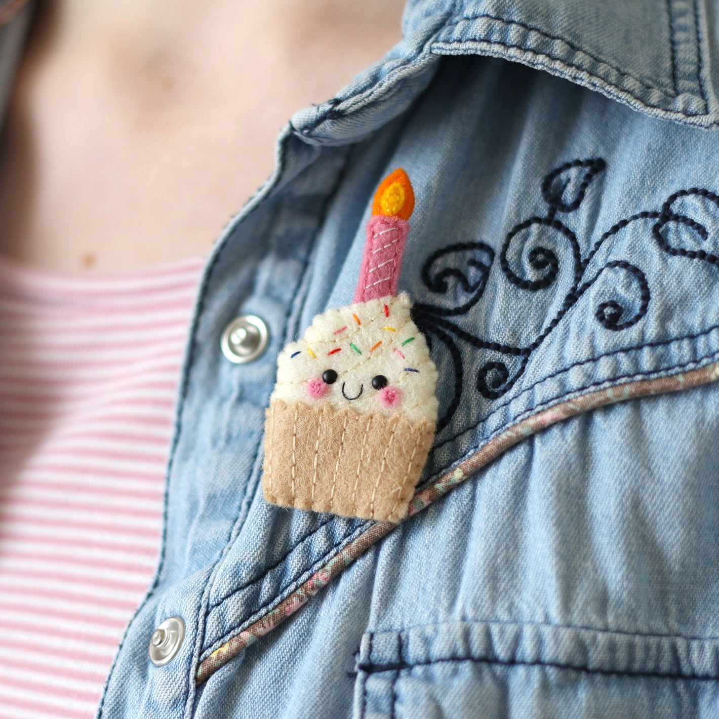 Birthday Cupcake Felt Brooch